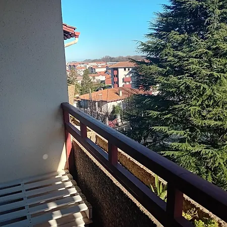 Moderne A Hendaye, Proche Commerces, Salon Lumineux, Terrasse Et Parking Prive - Fr-1-239-1019 * Hendaye