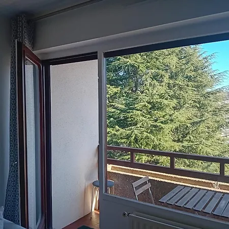 Moderne A Hendaye, Proche Commerces, Salon Lumineux, Terrasse Et Parking Prive - Fr-1-239-1019